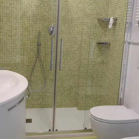 Zurigo ヴァラッツェ