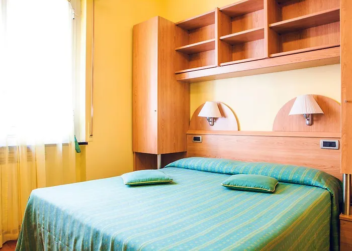 Zurigo Hotell 3*