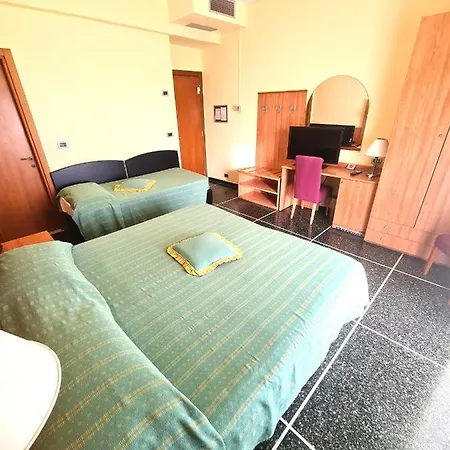 Hotel Zurigo Varazze