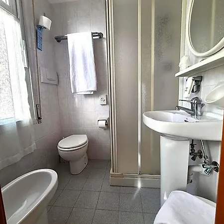 Hotel Zurigo Varazze