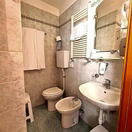 Zurigo Hotel Varazze
