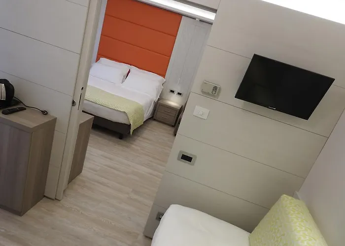 Hotel Zurigo Varraze